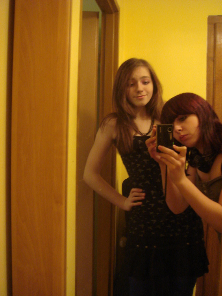 ahahahaha sirex w spdnicy agaty