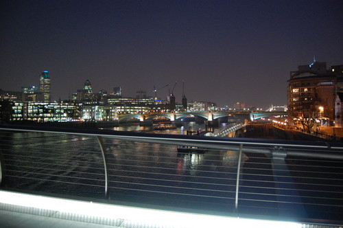 ...::: London :::...