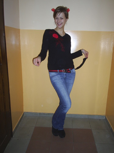 devil.... ]:->