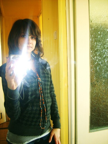w lustrze;d