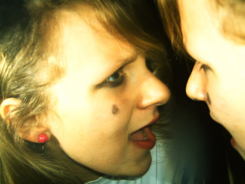 good girl don't cry . come back.
