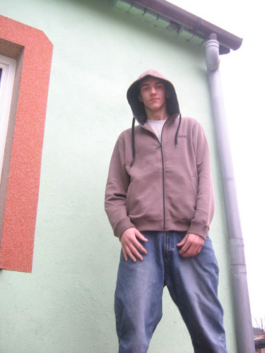 Ja przed domem