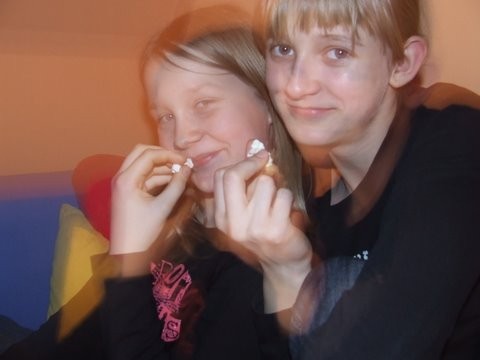 :*********