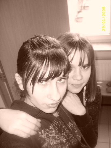 NiOm;]