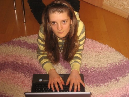 Laptop :*