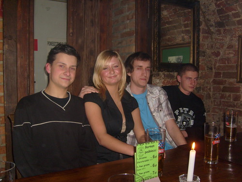UrOdZiNkI