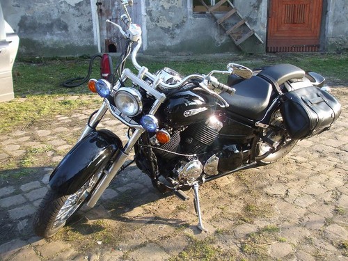 Yamaha DragStar !!!!!!!! :)))