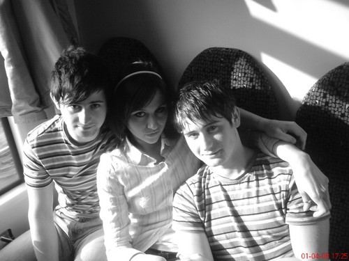 Z bratem i siostr:*
