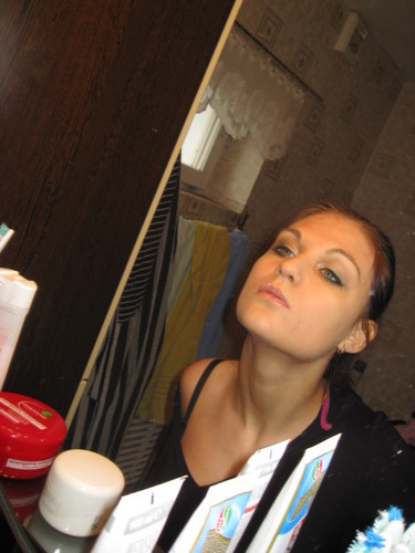 ...lustereczko powiedz.(....)...