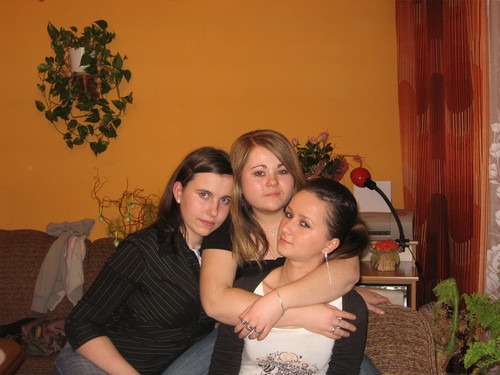 ImiEniNki :P 