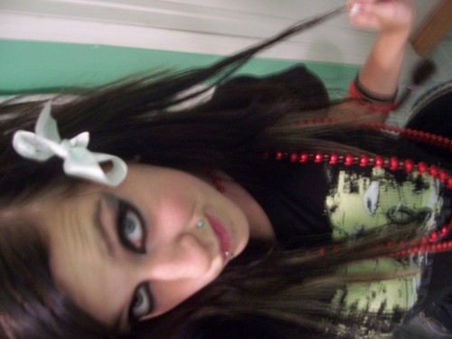 EMO ? nieeeeeeeeeeee