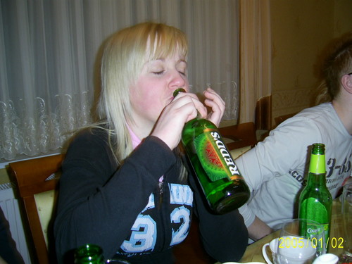 Szalona osiemnastka Moniiii :)))