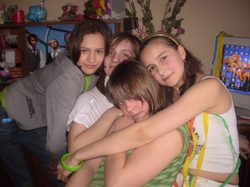 z urodzin :*