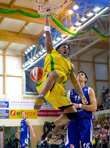 Erick:)