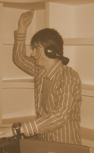 Hey hey dj!!!