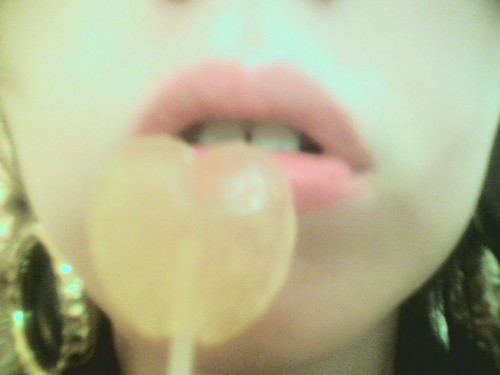 KISS:*