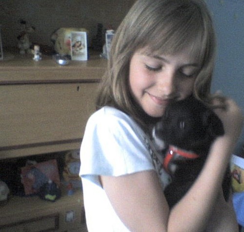 z pieskiem:*
