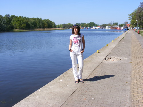 Dziwnw dzi