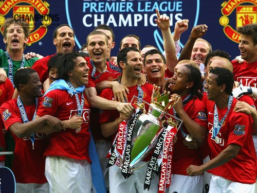 Man U wins Premier League !