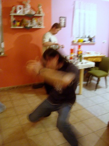 DYLU DYLU....................