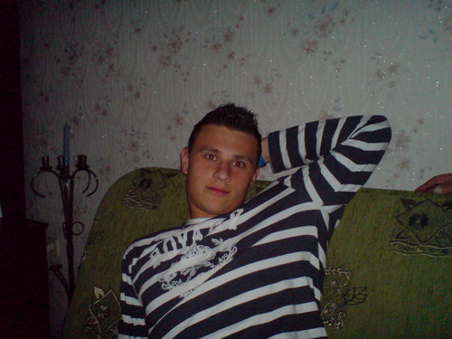 Hmm zastanawiam sie nad czyms;p