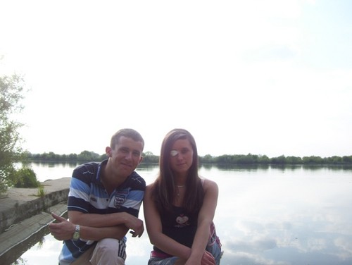 Z Skarbem:*