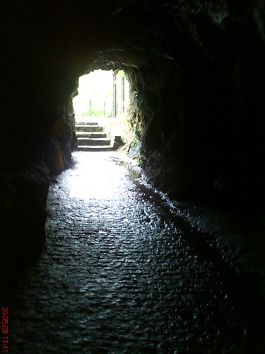 Tunel.