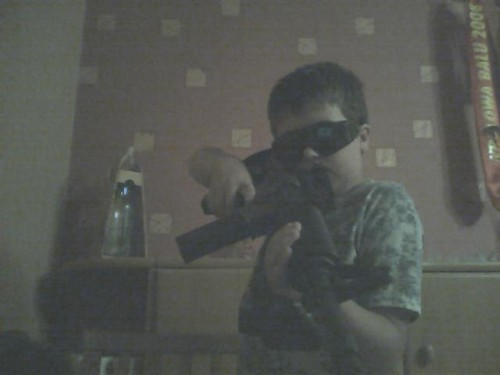 hhhhheadshot