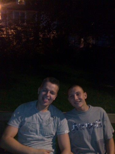 ......NOcna misja.....?