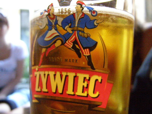 ywiec...