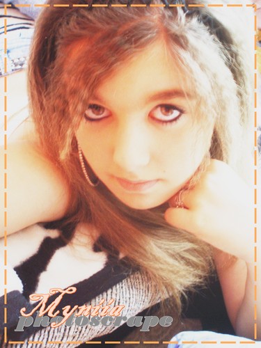 Myniia.