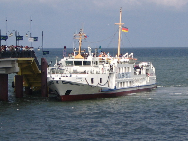 Prom wycieczkowy