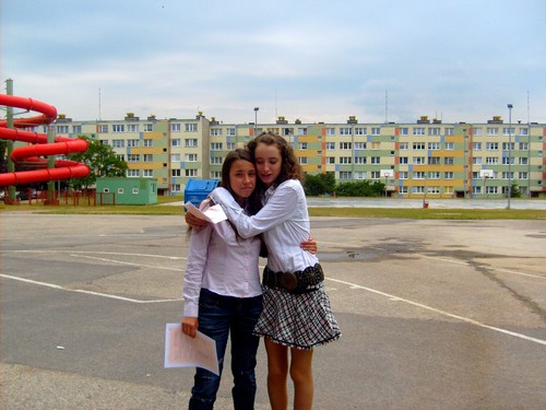 z Olu ;**