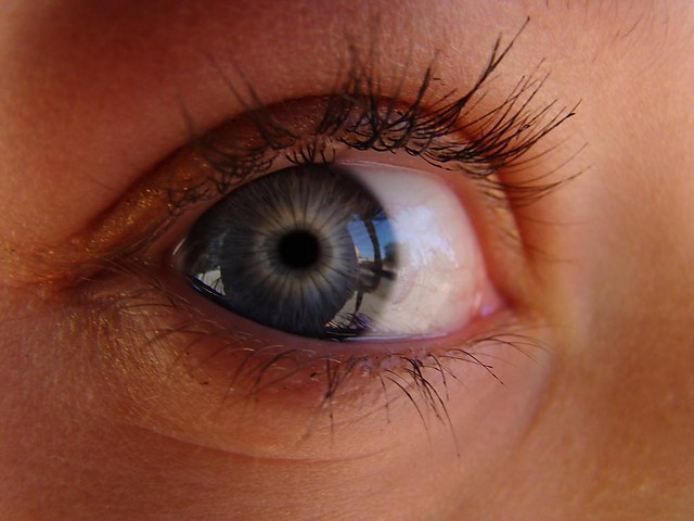 eye ; * 