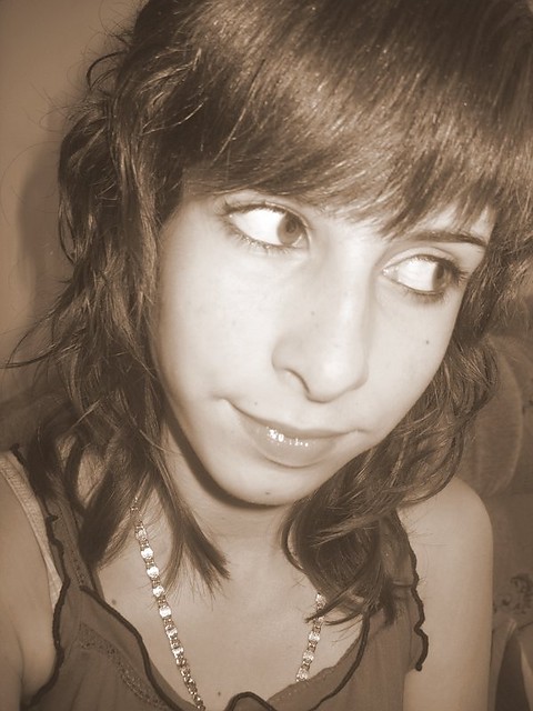.on tu  a ona tam ;***