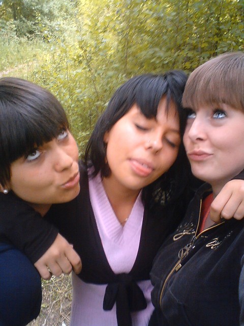 Paulusia, Agatka i Ja ;**