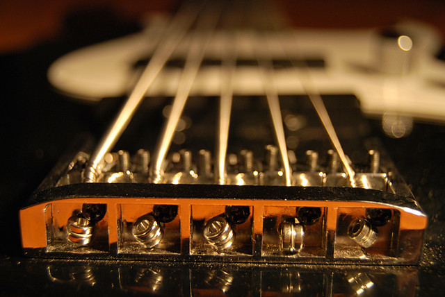 5bass strings