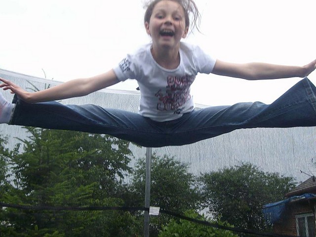 U Zuzi na trampolinie :P