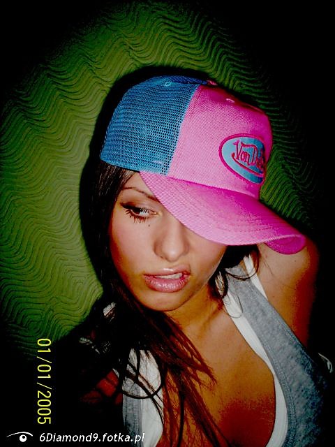 Ona :*