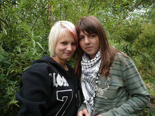 z Ni ;*