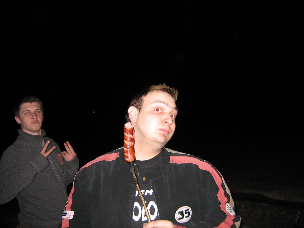 Ja i w tle ...