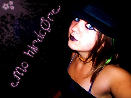 eMo haRdcoRe