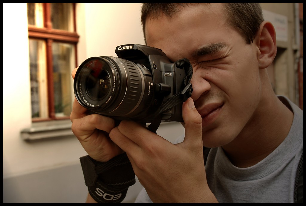 Roberto with her new canoncamera