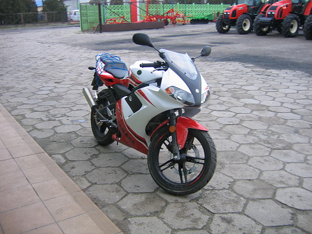 YAMAHA  TZR  :D:D