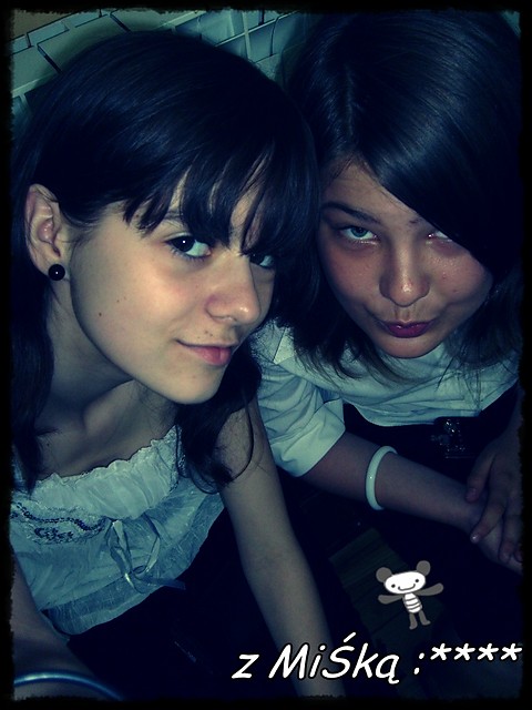 43 ... z Ni :*