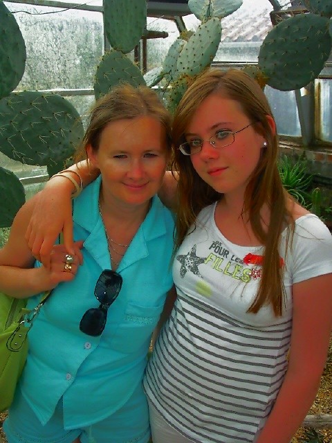 With mum in park tropika :)