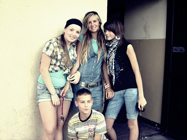z Nimi  ;**