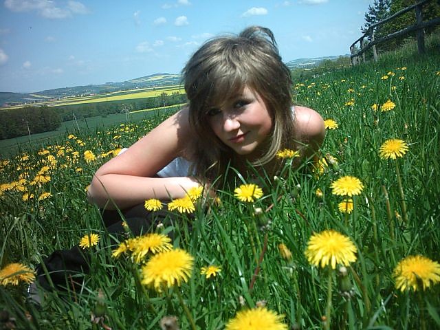Dzie sie zaczoo.```