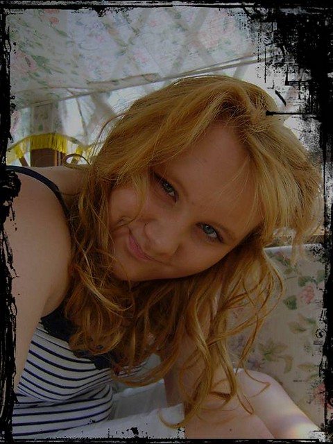 Miss uNperFecT...! 