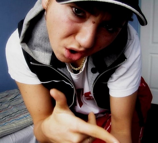you feel me? ...AAAAOOW!!